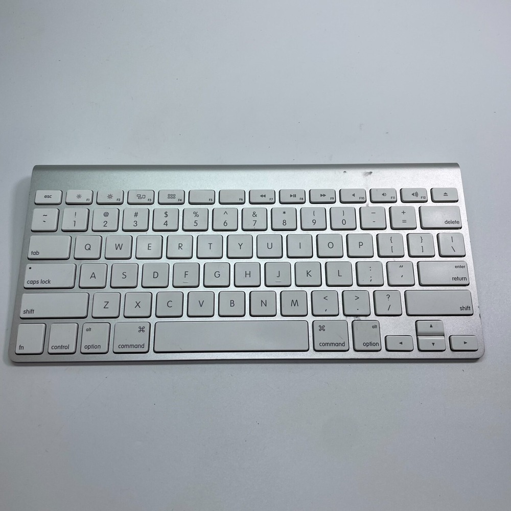 GENUINE Apple Wireless Bluetooth‎ Keyboard A1314 Mac Aluminium Free Shipping